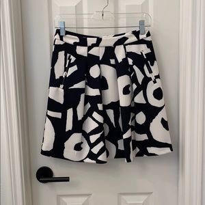 Navy and white abstract print skirt